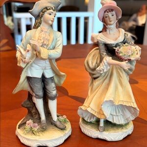 Vintage Porcelain Victorian Couple Figurines - Cream & Pastel